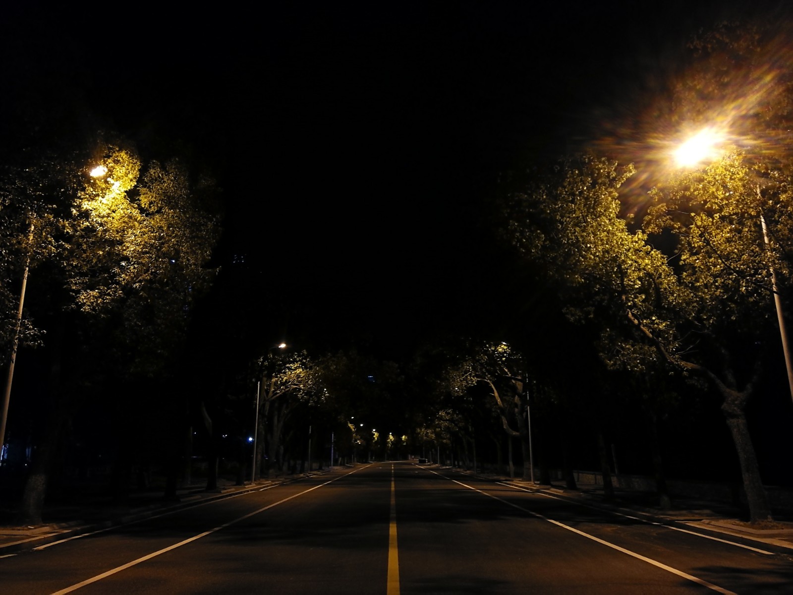 城市夜晚道路图片素材_免费下载_jpg图片格式_VRF高清图片500825311_摄图网